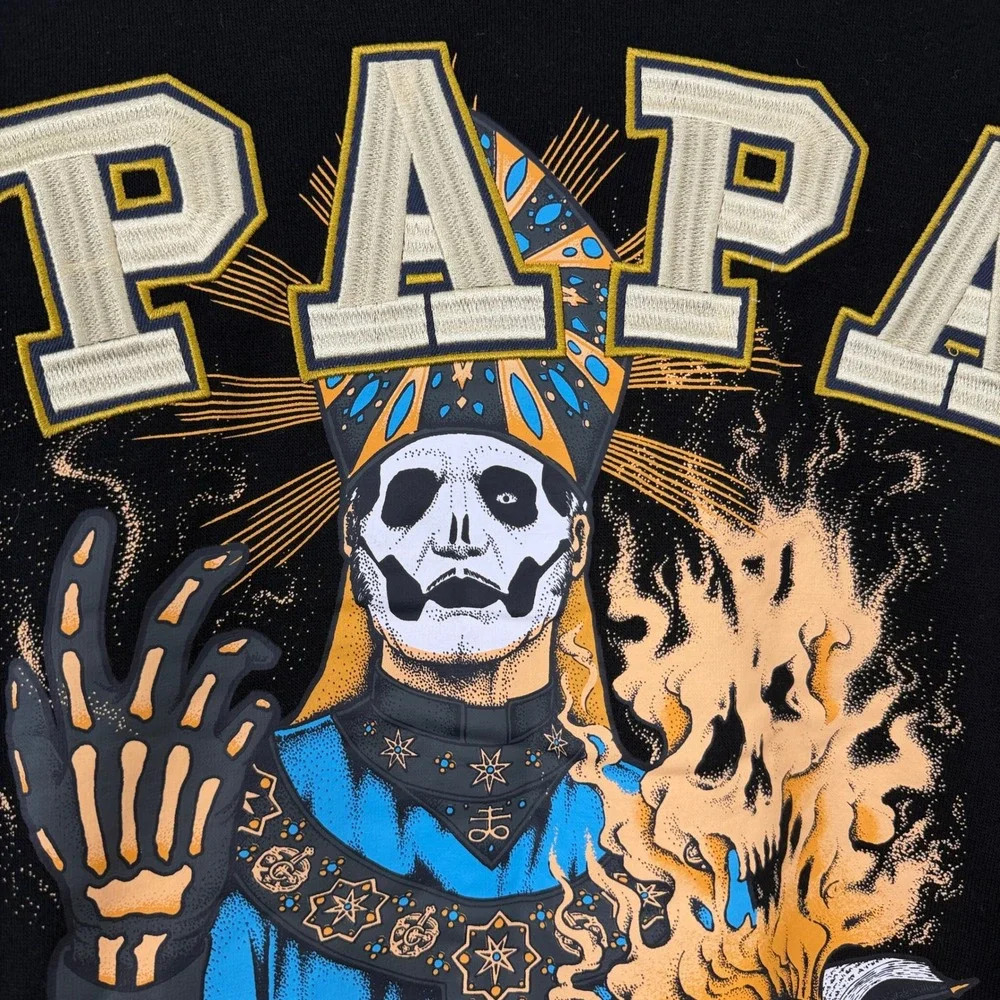 Hot Topic this listing